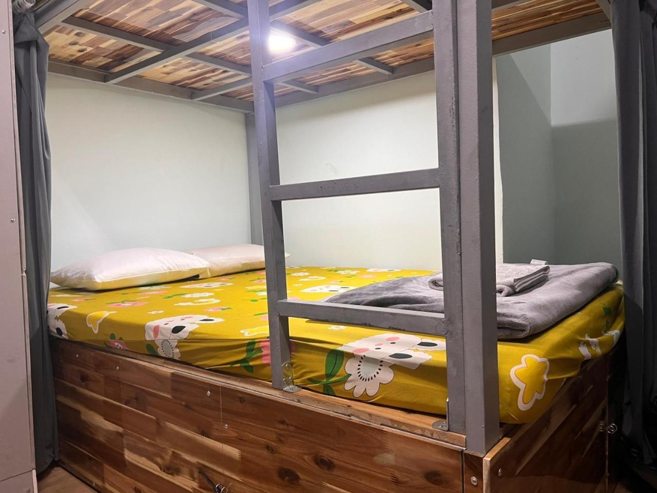 Kim Hostel Хошимин Екстериор снимка